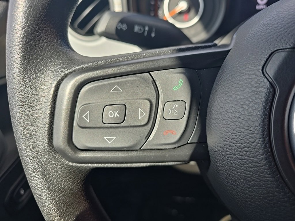 Used 2025 Jeep Wrangler Sport image 10