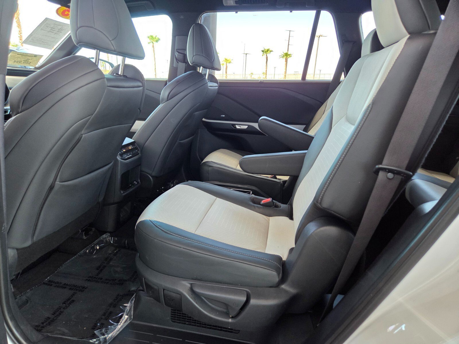 Used 2025 Lexus TX 500h AWD w/ Technology Package image 14