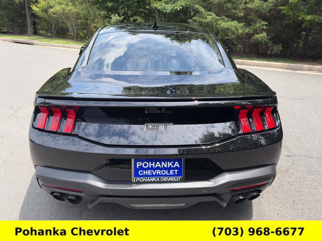Used 2025 Ford Mustang GT Premium RWD image 6