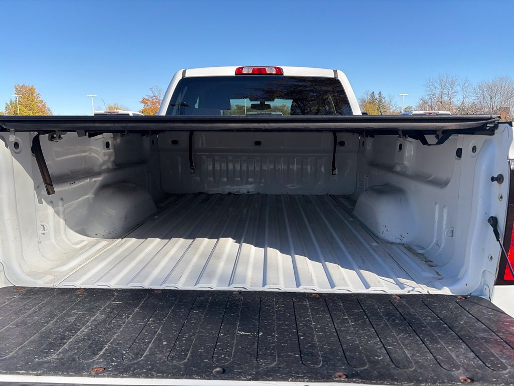 Used 2017 Chevrolet Silverado 1500 LT w/ All Star Edition AWD/4WD image 13