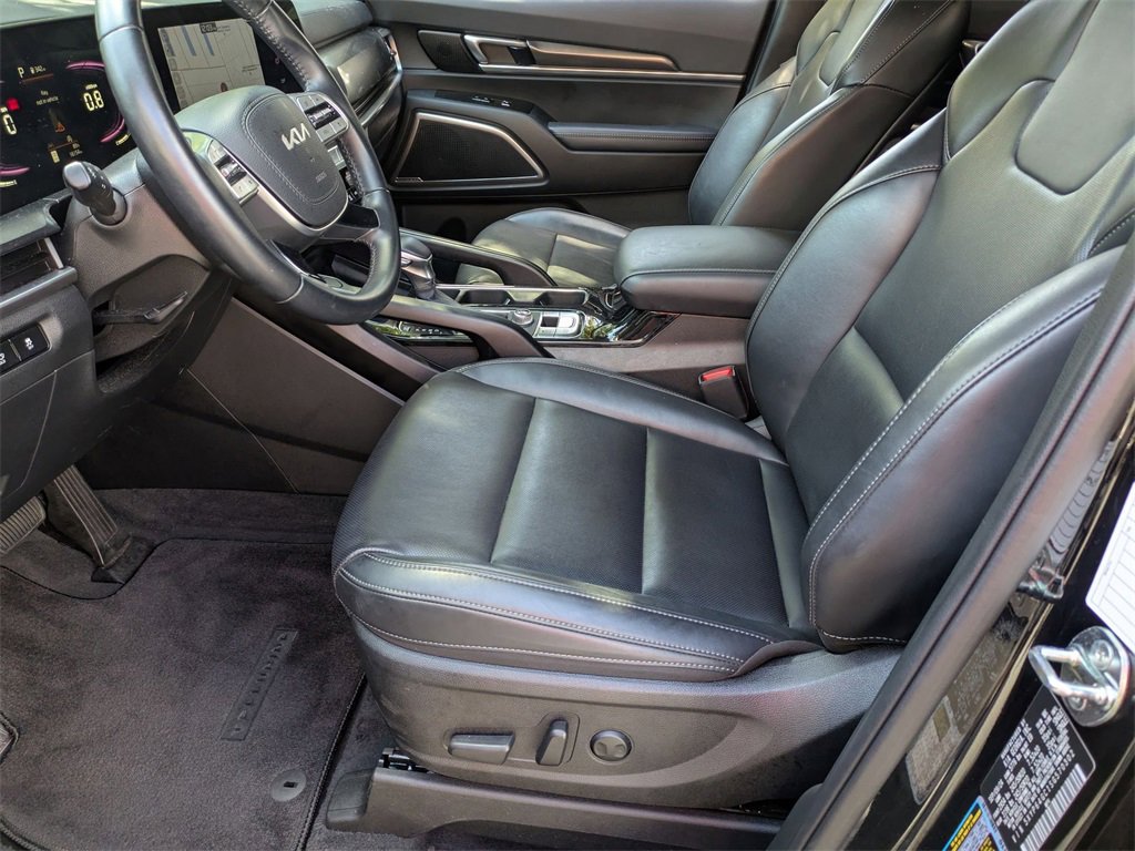 Used 2025 Kia Telluride S image 21