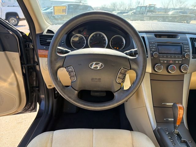 Used 2009 Hyundai Sonata GLS w/ Popular Equipment Pkg 2 image 16