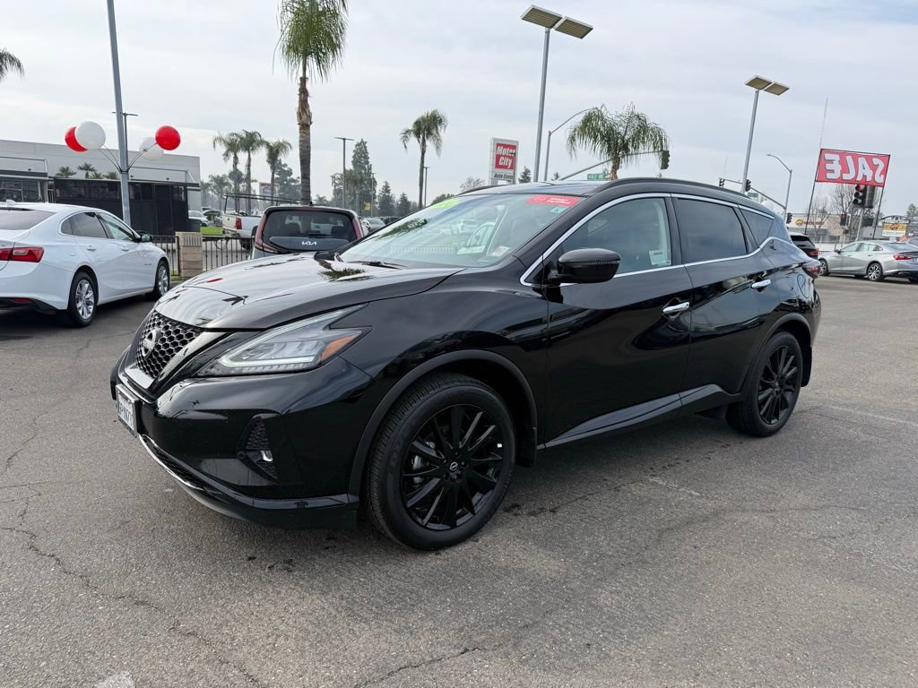 Certified 2024 Nissan Murano SV w/ SV Midnight Edition Package FWD image 3