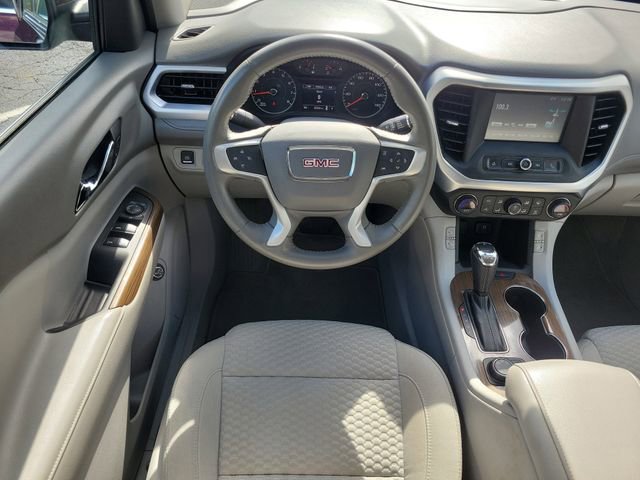 Used 2017 GMC Acadia SLE w/ Driver Alert Package I AWD/4WD image 9