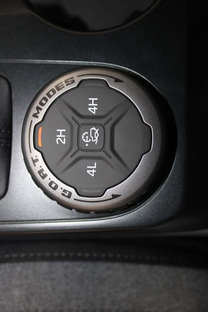 New 2025 Ford Bronco 4-Door AWD/4WD image 44