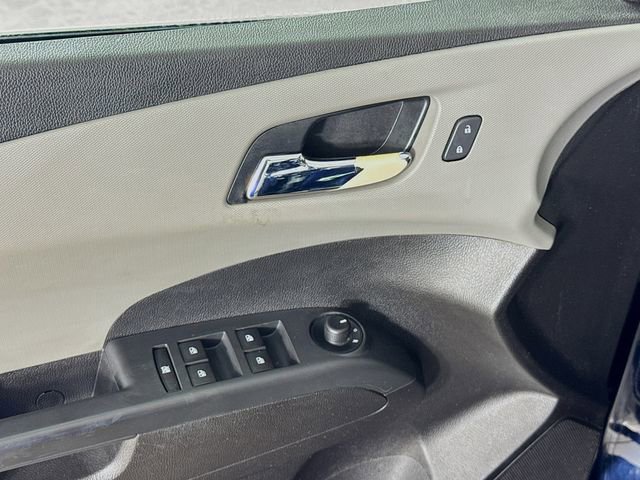 Used 2015 Chevrolet Sonic LT FWD image 19