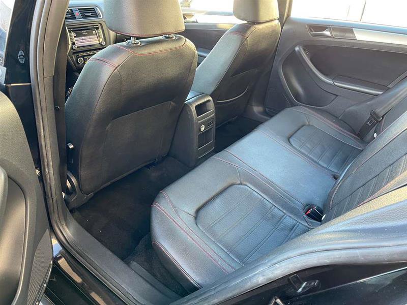 Used 2012 Volkswagen Jetta GLI Autobahn image 52