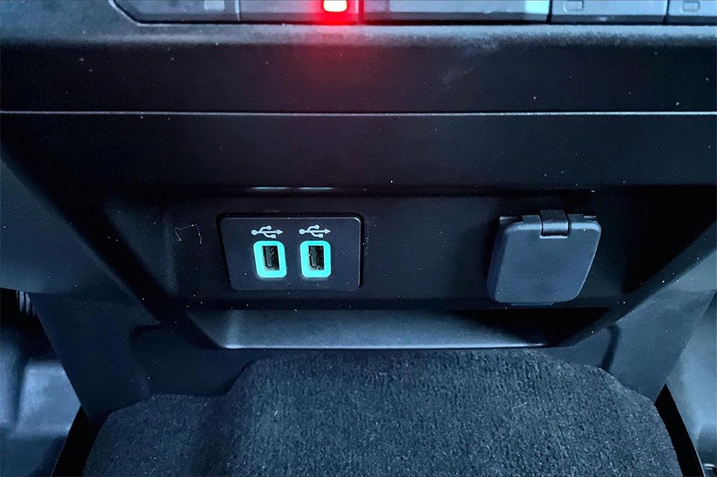 Certified 2019 Ford F250 Lariat w/ Chrome Package image 33