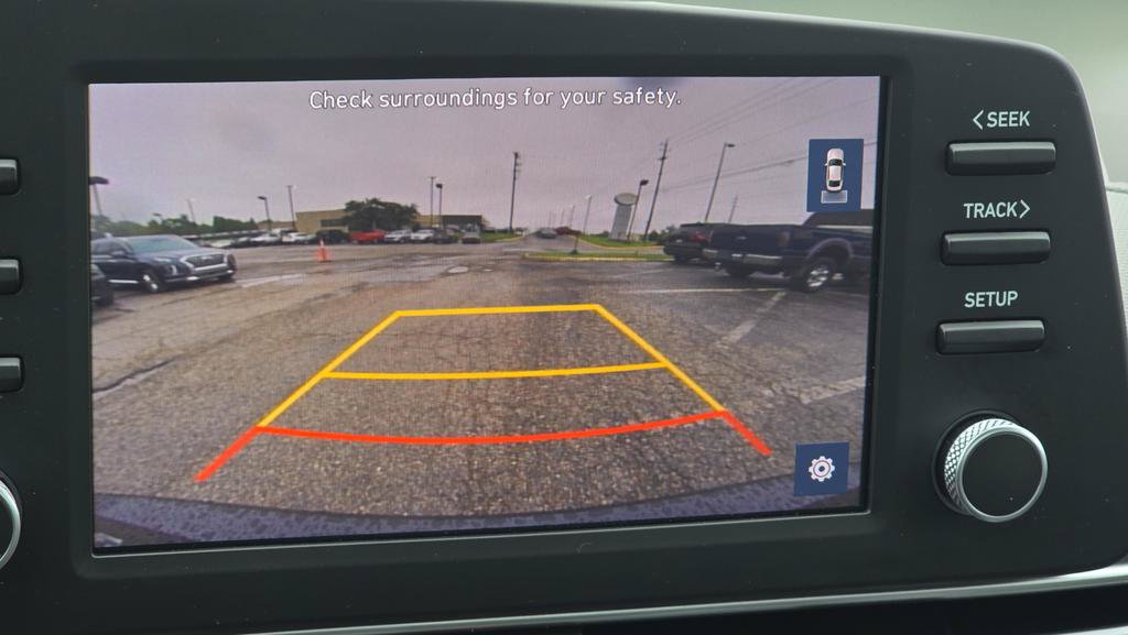 Certified 2023 Hyundai Elantra SEL FWD image 18