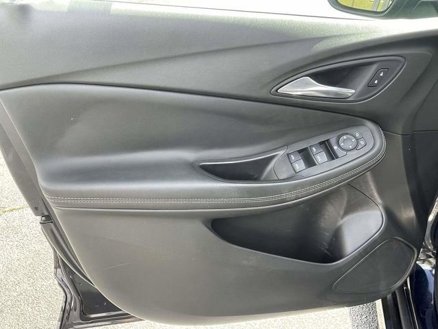 Certified 2021 Buick Encore GX Preferred w/ Sport Touring Package FWD image 14