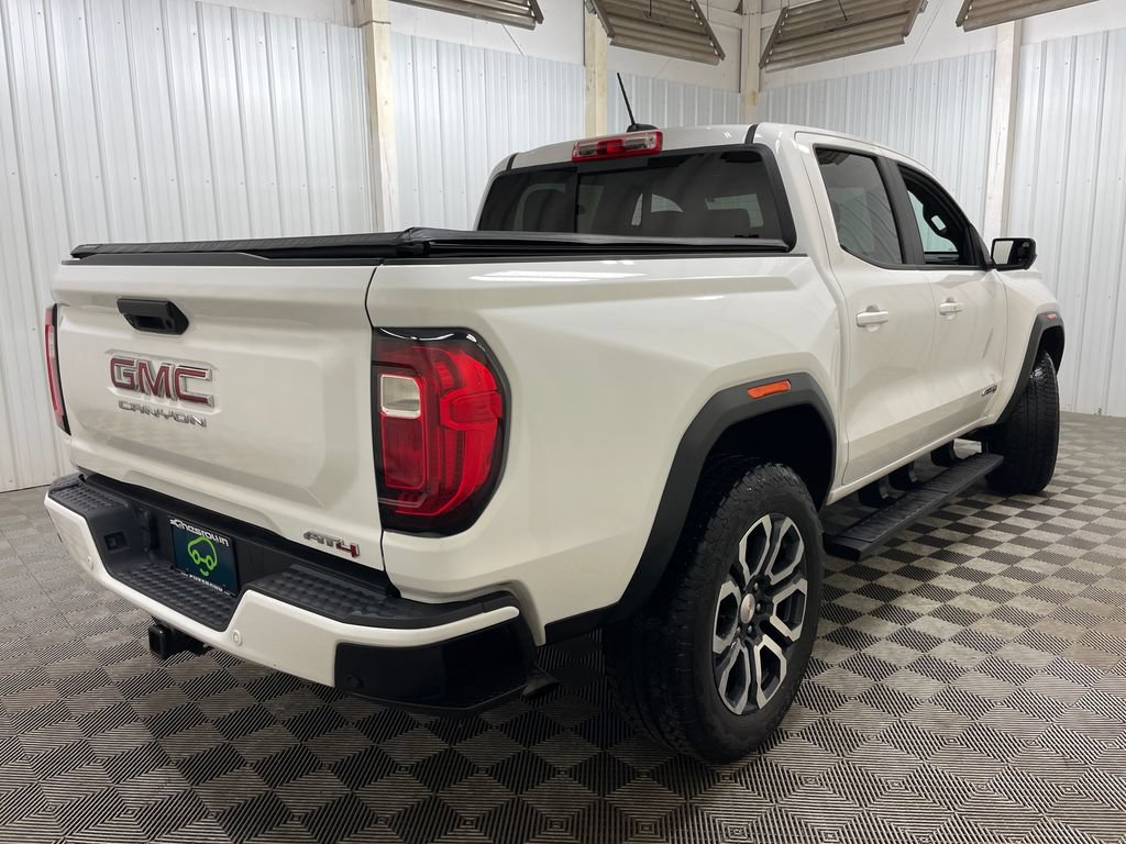 Used 2024 GMC Canyon AT4 w/ AT4 Premium Package AWD/4WD image 7