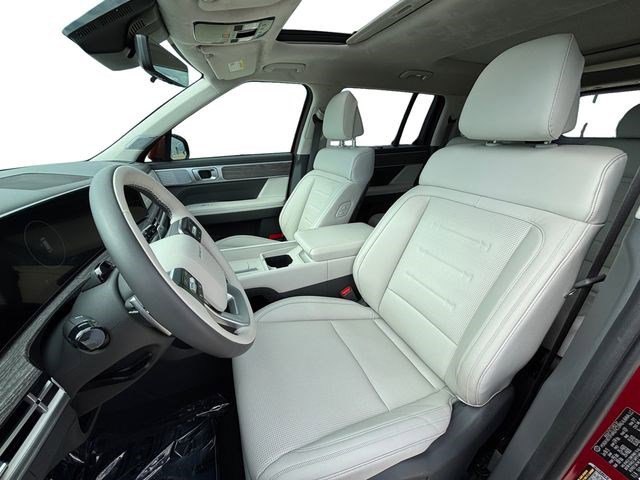 Used 2025 Hyundai Santa Fe Calligraphy image 11