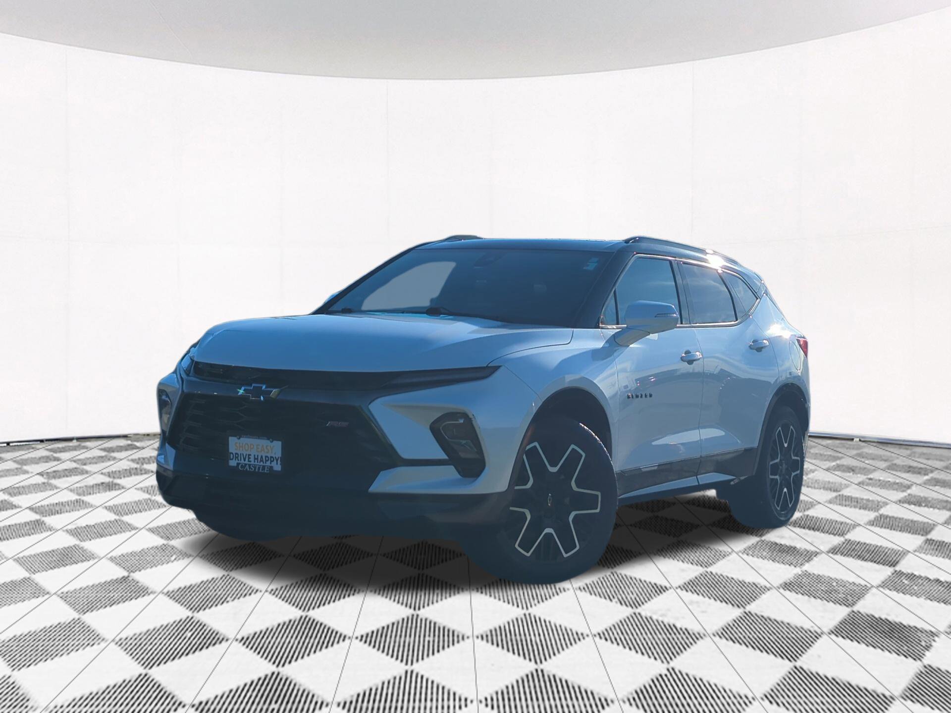 Used 2023 Chevrolet Blazer RS w/ Driver Confidence II Package AWD/4WD image 2