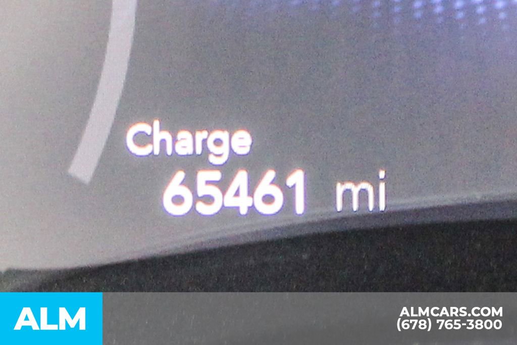 Used 2023 Chrysler Pacifica Limited image 37