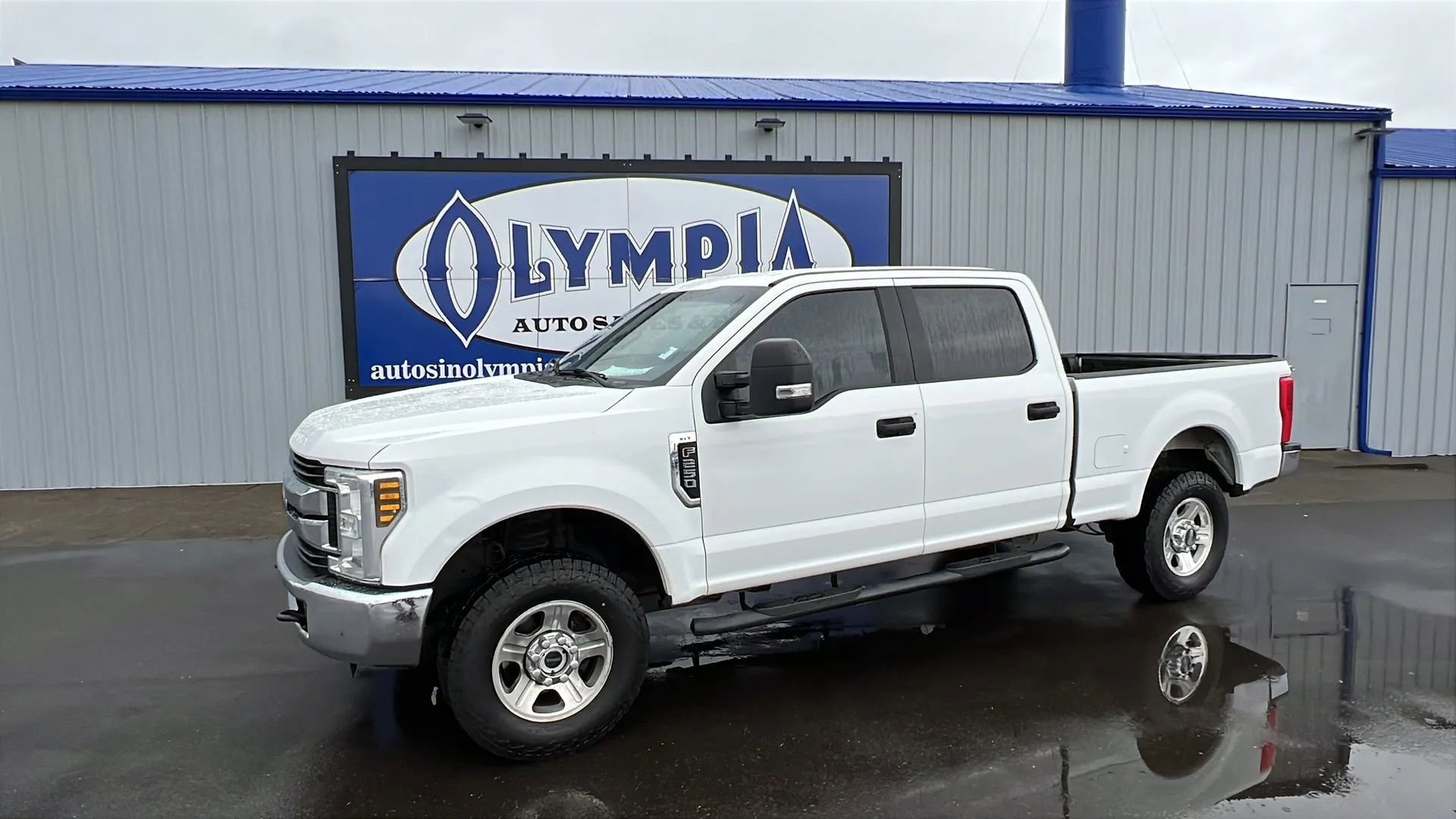 Used 2019 Ford F250 XLT AWD/4WD image 1