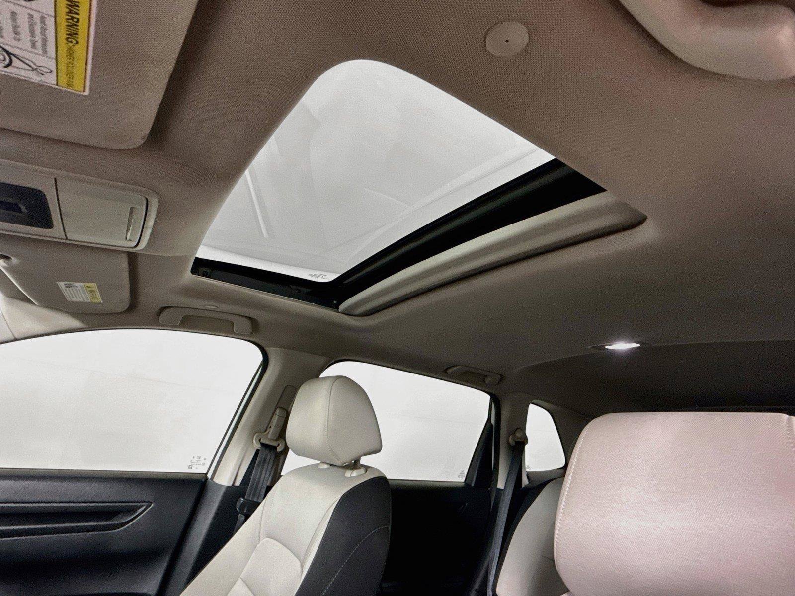 Used 2023 Honda CR-V EX image 6