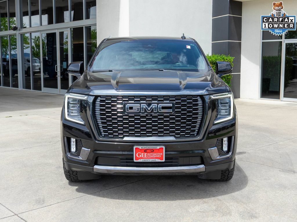 Used 2023 GMC Yukon XL Denali Ultimate AWD/4WD image 2