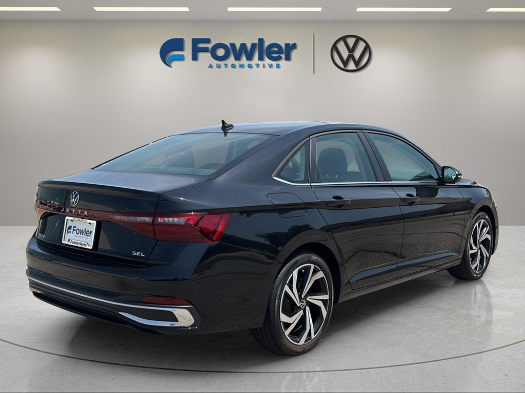 Used 2026 Volkswagen Jetta SEL FWD image 7