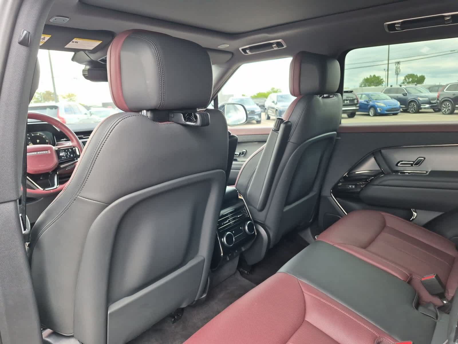 Certified 2024 Land Rover Range Rover Sport Dynamic SE AWD/4WD image 18