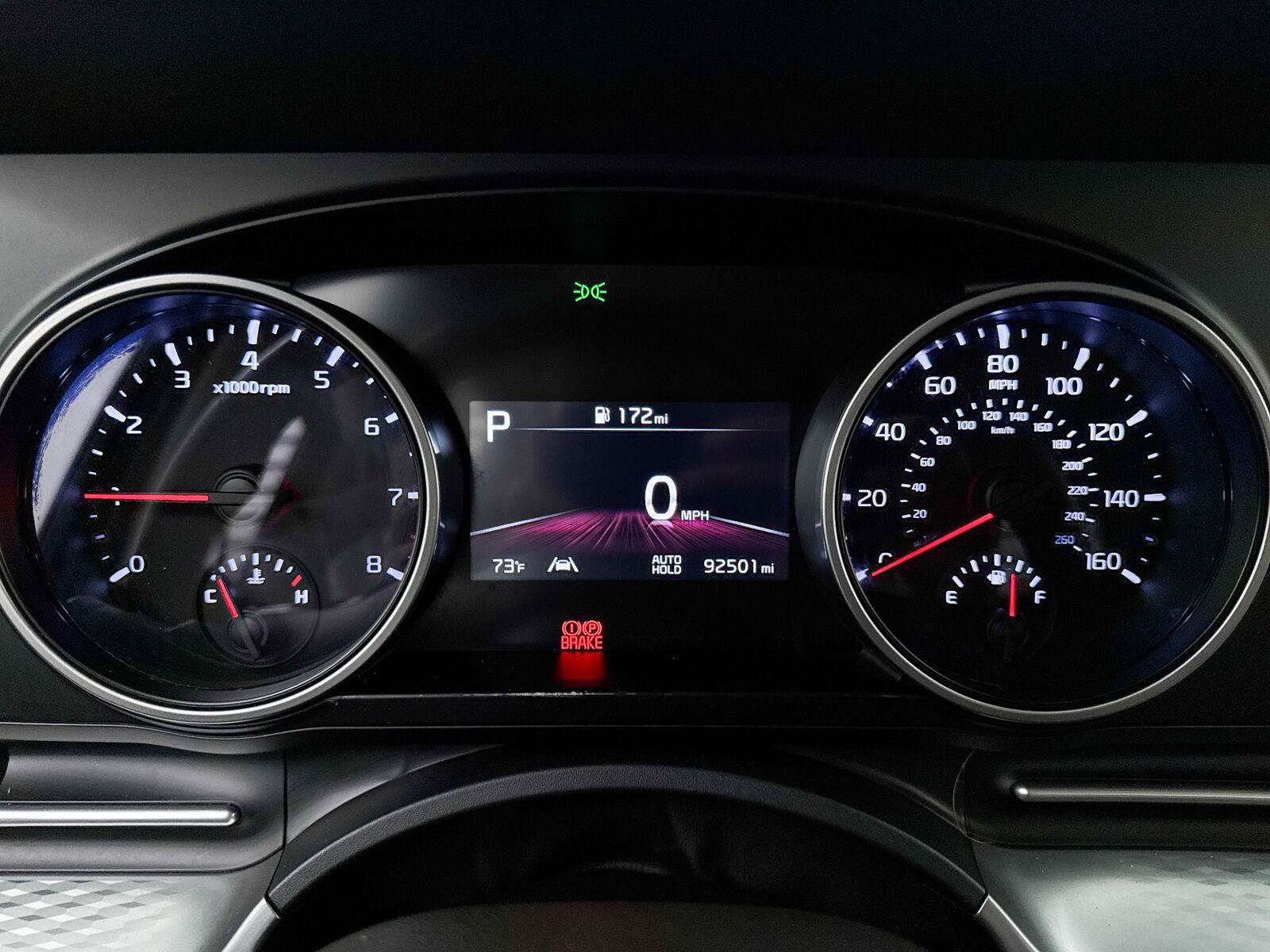 Used 2024 Kia Carnival LX FWD image 34