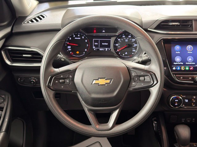Used 2021 Chevrolet TrailBlazer LT w/ Convenience Package FWD image 19