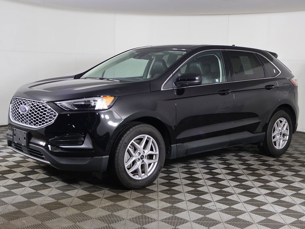 Used 2024 Ford Edge SEL image 8