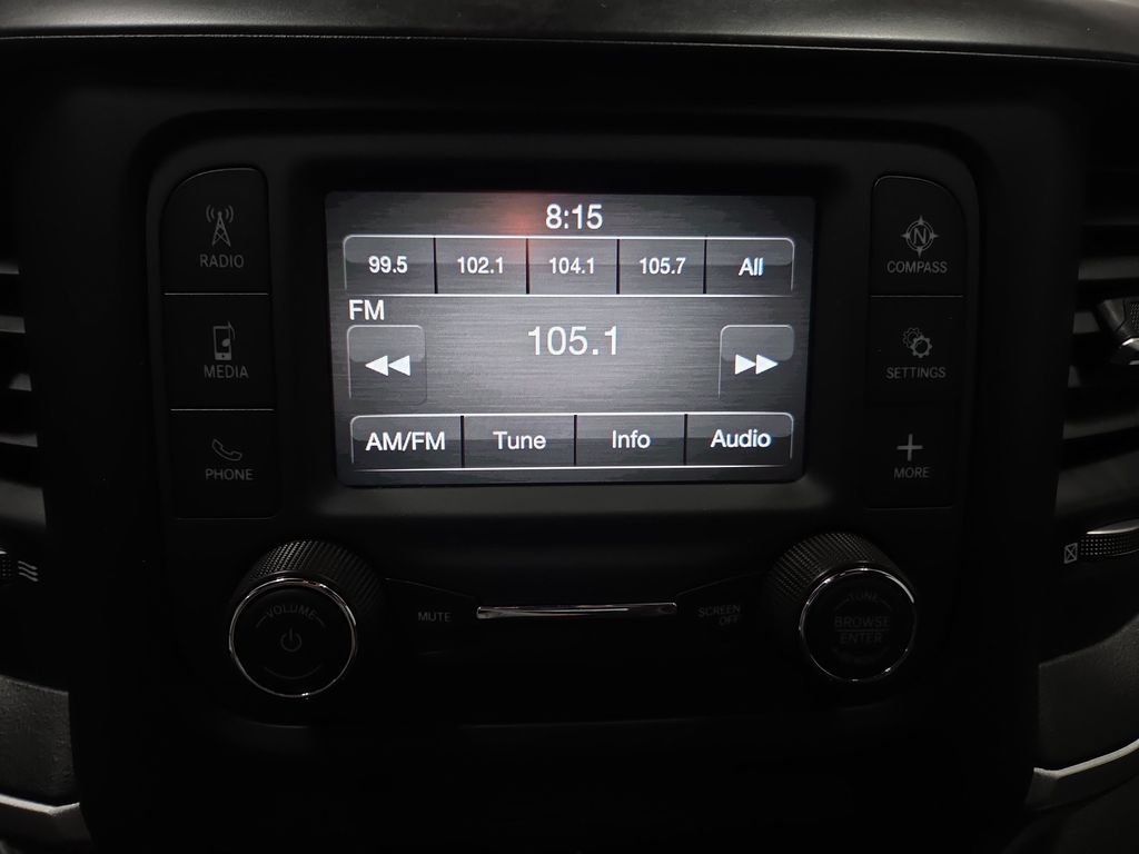 Used 2024 RAM 1500 Big Horn AWD/4WD image 40