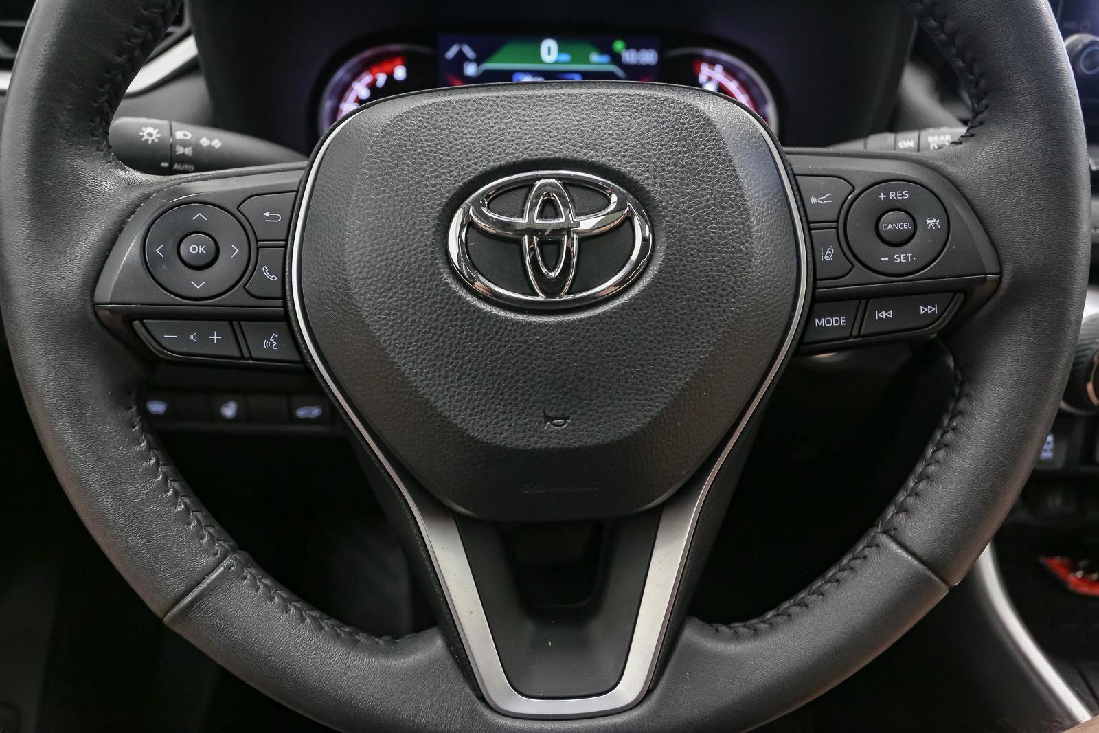 Used 2023 Toyota RAV4 XLE w/ Convenience Package AWD/4WD image 33