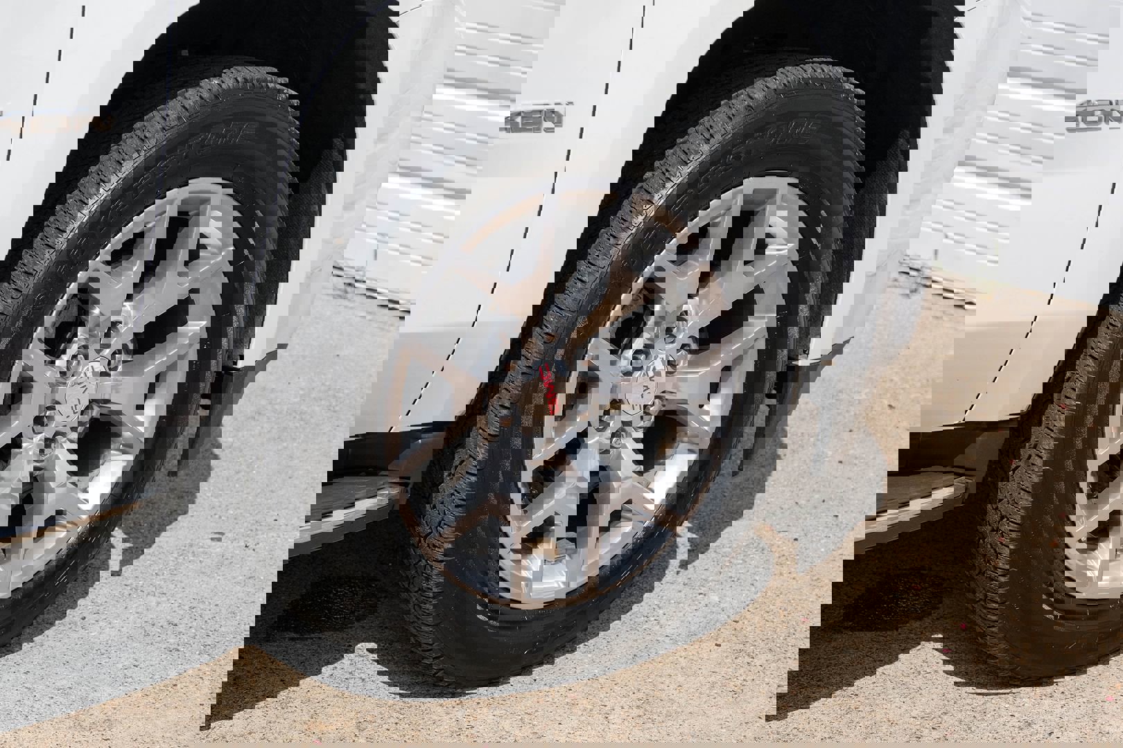 Used 2018 GMC Yukon SLT w/ Open Road Package image 53