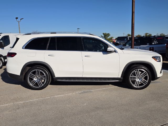 Used 2020 Mercedes-Benz GLS 450 4MATIC image 4