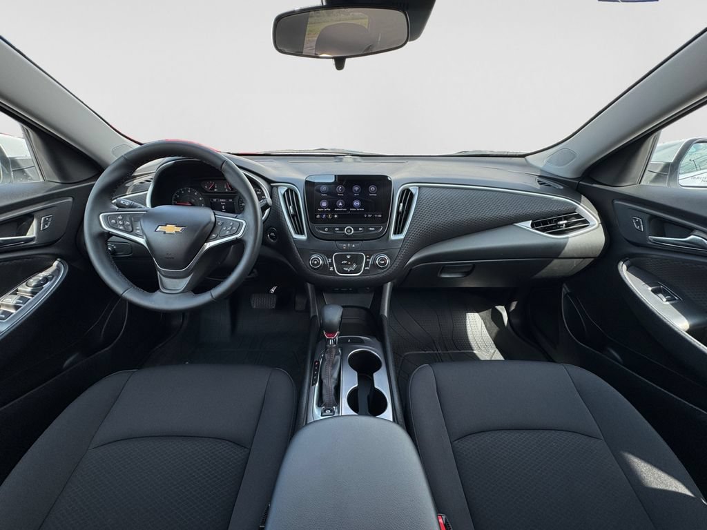 Used 2023 Chevrolet Malibu RS w/ LPO, Floor Liner Package FWD image 14