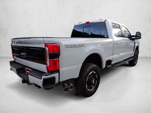 New 2026 Ford F350 Platinum w/ Tremor Off-Road Package AWD/4WD image 4