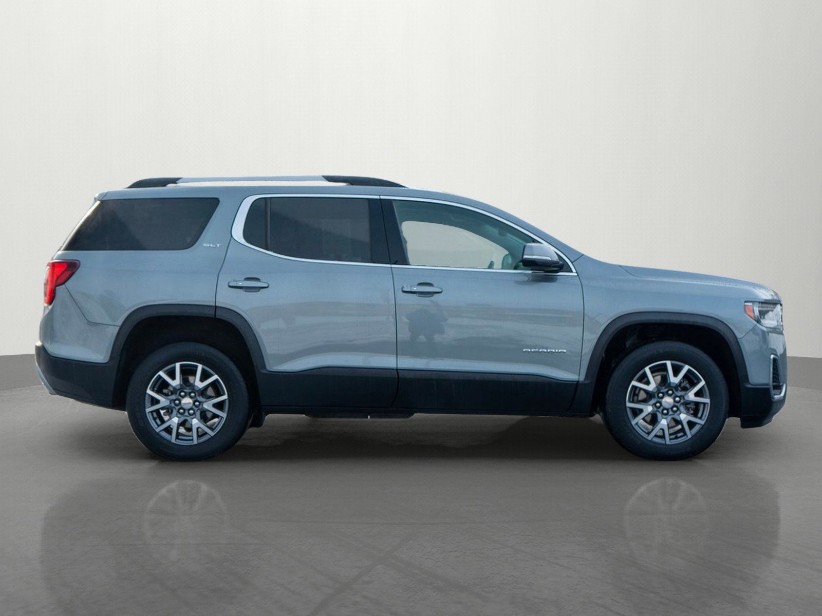 Used 2023 GMC Acadia SLT w/ Preferred Package image 8