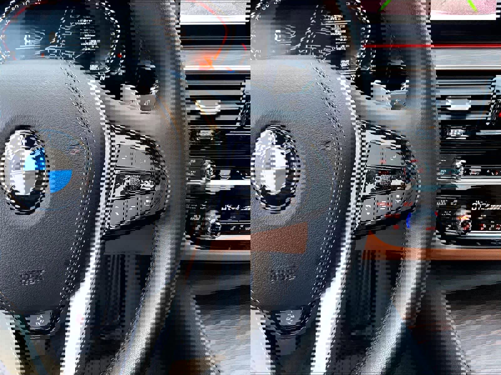 Used 2023 BMW 530i xDrive w/ Premium Package image 24