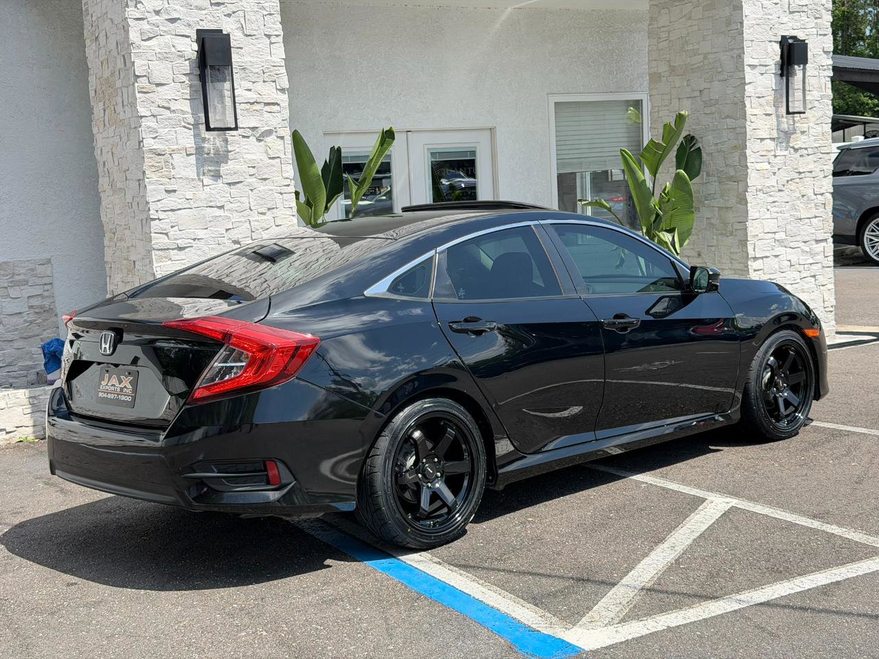Used 2016 Honda Civic EX image 16
