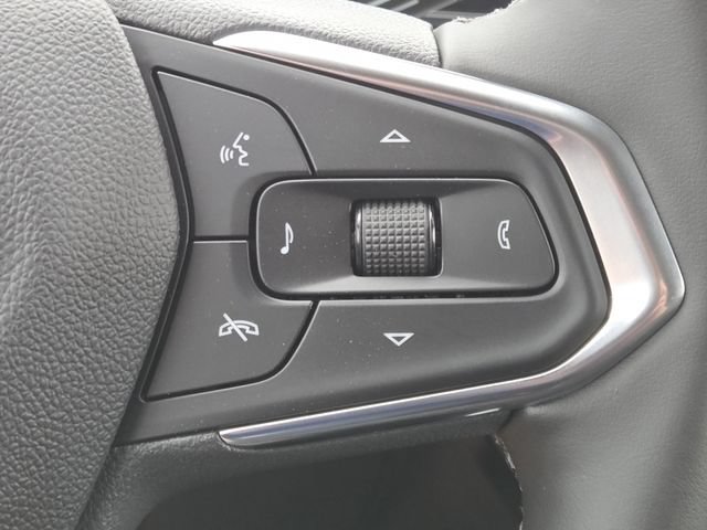 New 2026 Chevrolet Trax LT w/ Midnight Edition FWD image 12