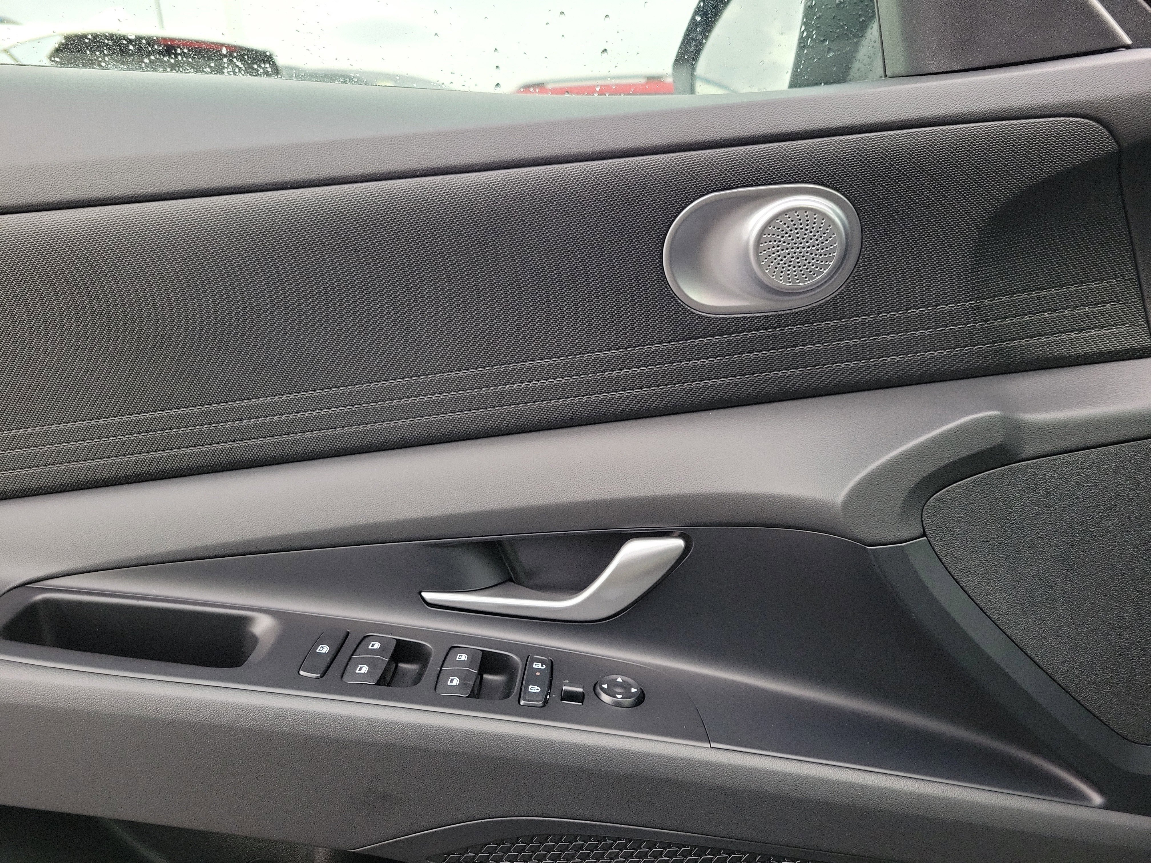 New 2026 Hyundai Elantra SE image 13