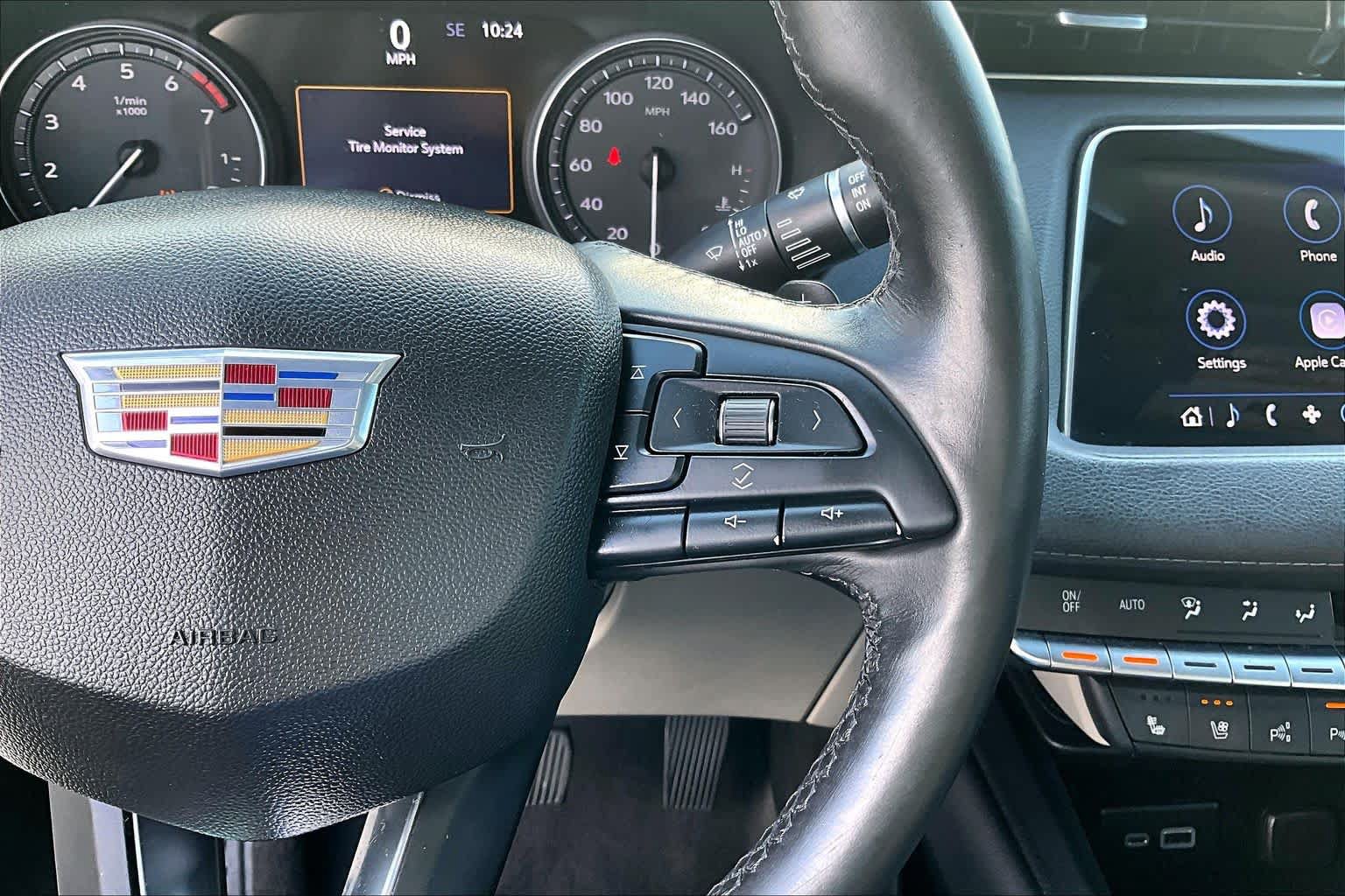 Used 2019 Cadillac XT4 Premium Luxury FWD image 21