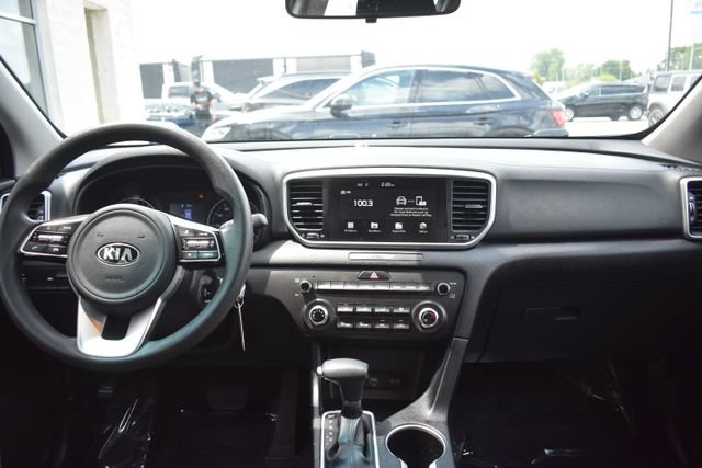 Used 2022 Kia Sportage LX FWD image 32