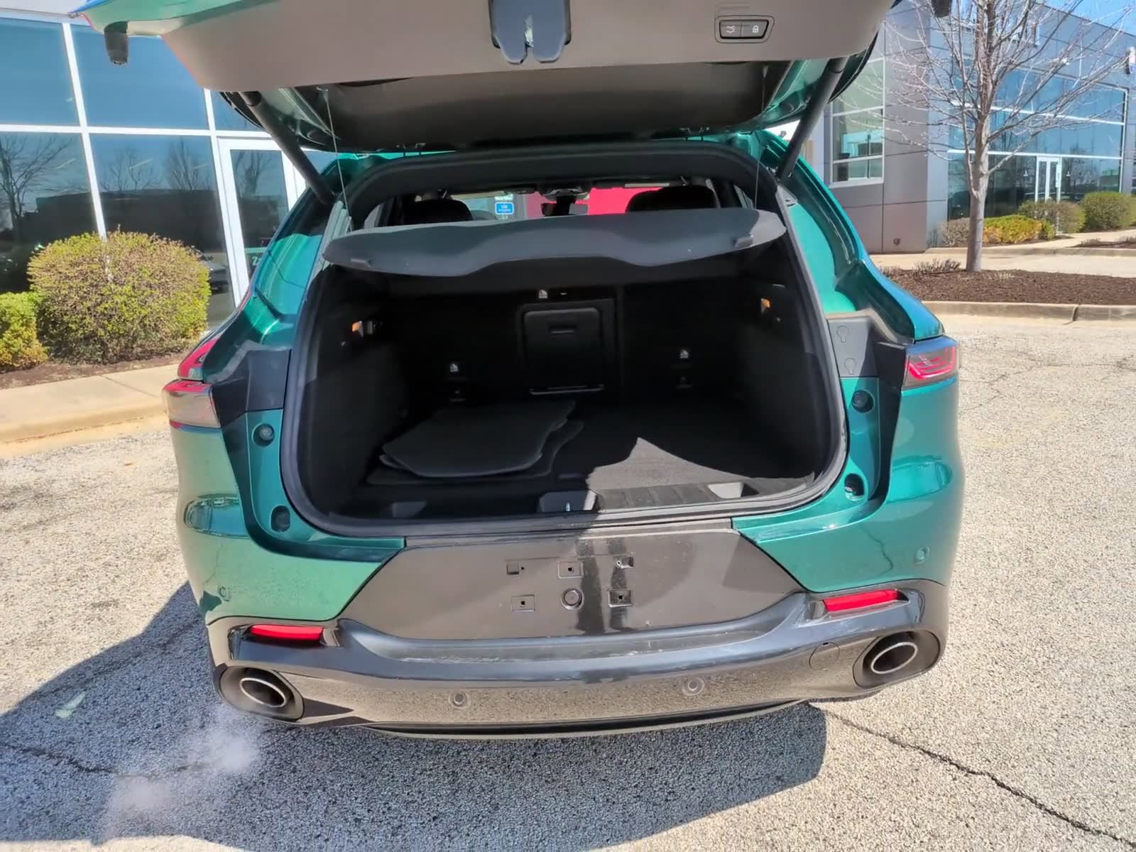 Used 2024 Alfa Romeo Tonale Veloce image 9