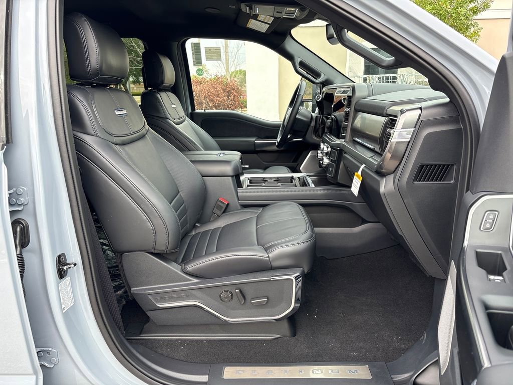 New 2026 Ford F350 Platinum image 5