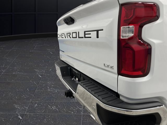 Used 2023 Chevrolet Silverado 1500 LTZ image 35