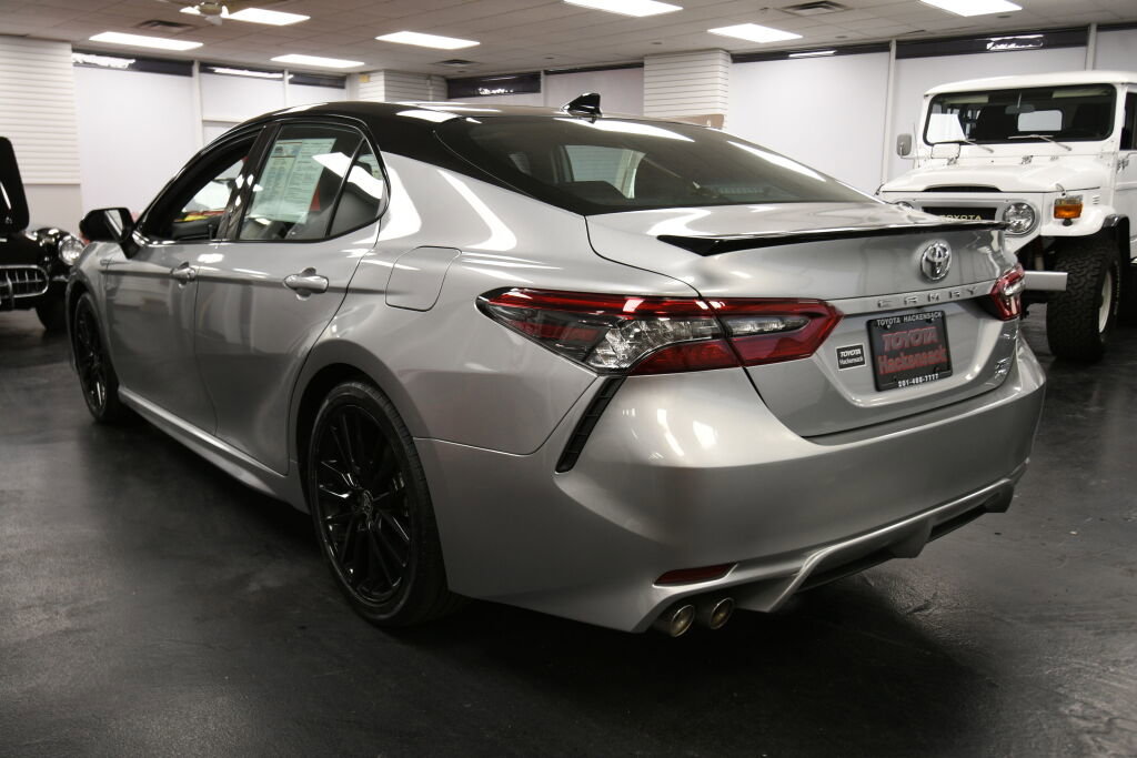 Certified 2022 Toyota Camry XSE image 5