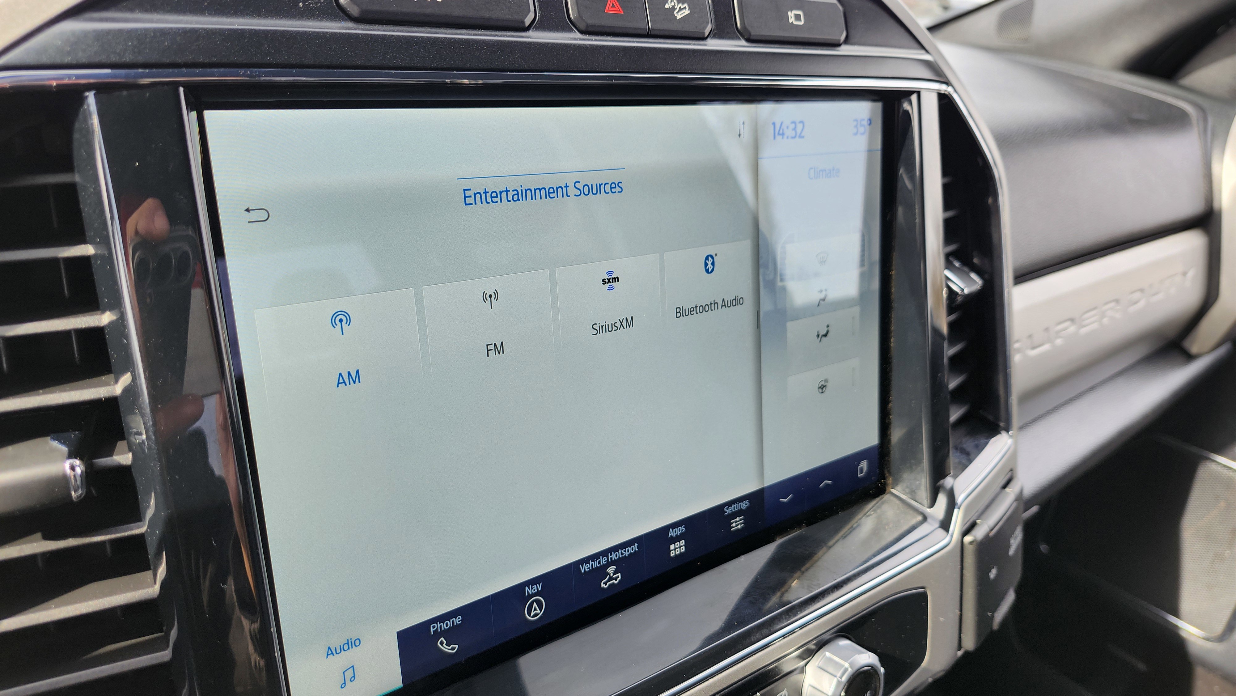 Used 2022 Ford F350 Lariat w/ Lariat Ultimate Package image 6