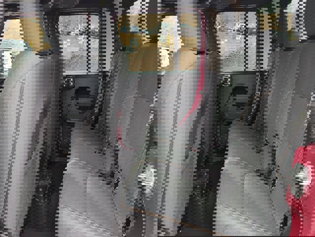 Used 2024 Jeep Gladiator Sport image 12