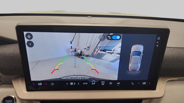 New 2025 Ford Explorer Active w/ Active Comfort Package image 16