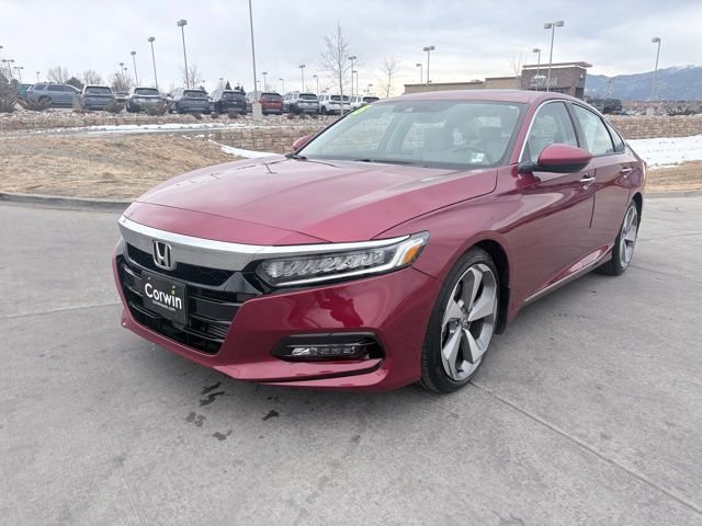 Used 2018 Honda Accord Touring image 3