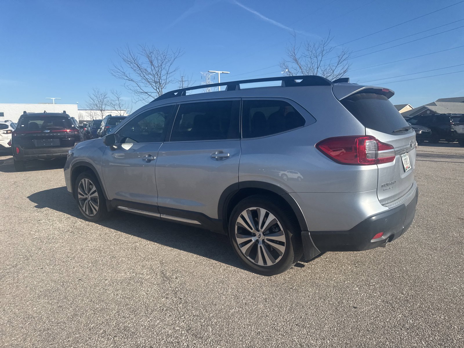 Used 2022 Subaru Ascent Limited w/ Technology Package AWD/4WD image 7