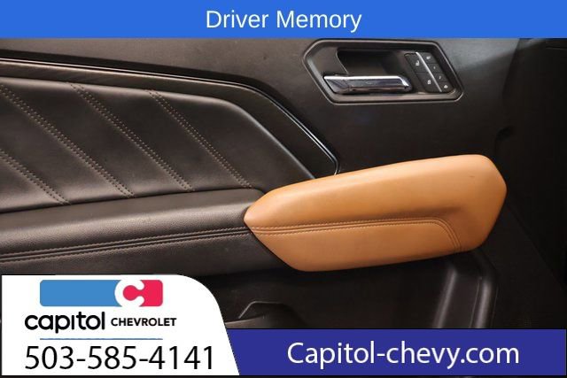 Used 2023 GMC Canyon AT4 w/ AT4 Premium Package AWD/4WD image 11
