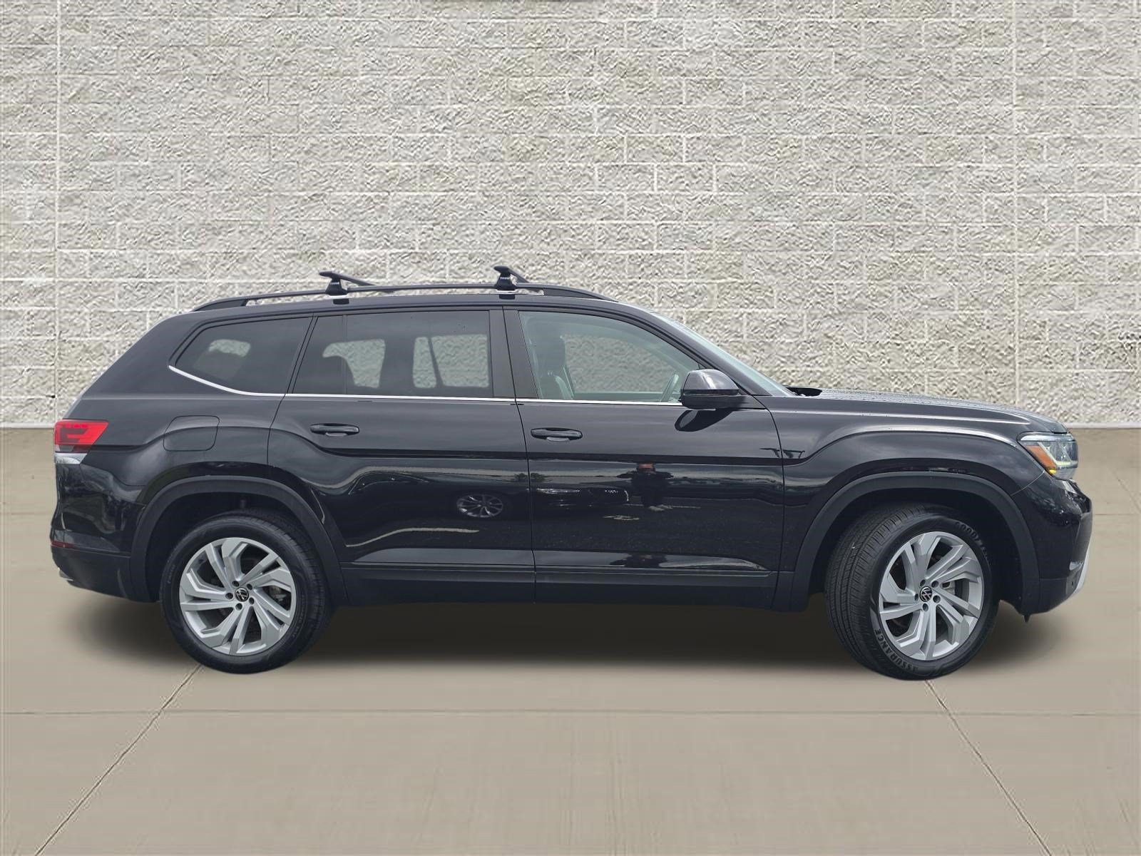 Used 2022 Volkswagen Atlas SE AWD/4WD image 8